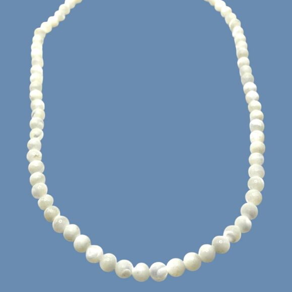 Vintage Mother of Pearl Necklace Balamuti Nacre Beads MOP 20" Natural Minimalist - Picture 6 of 9